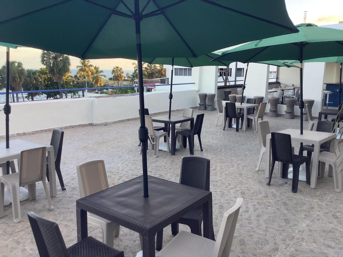 Hotel Blue Malecon Santo Domingo Esterno foto